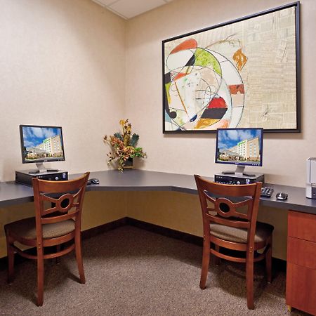 Holiday Inn Purdue - Fort Wayne By Ihg Exteriör bild
