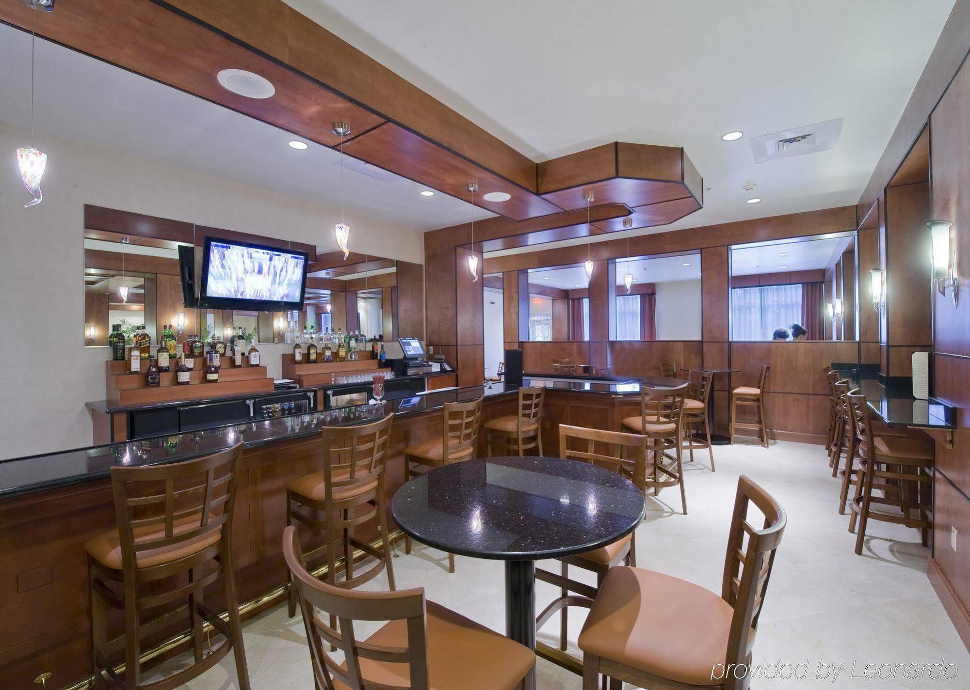 Holiday Inn Purdue - Fort Wayne By Ihg Restaurang bild