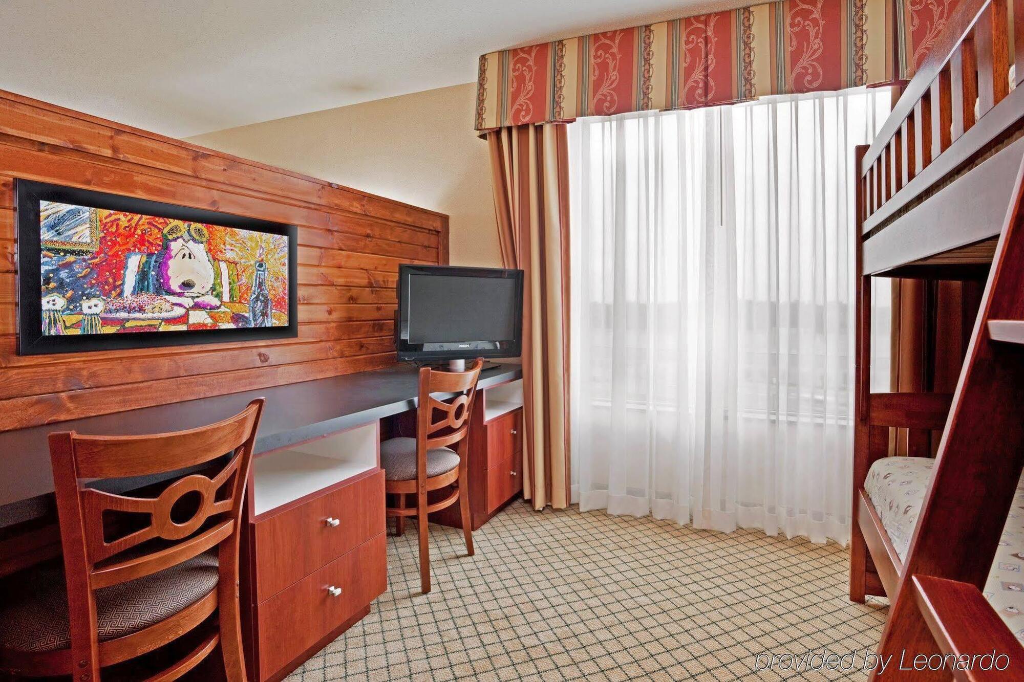 Holiday Inn Purdue - Fort Wayne By Ihg Exteriör bild