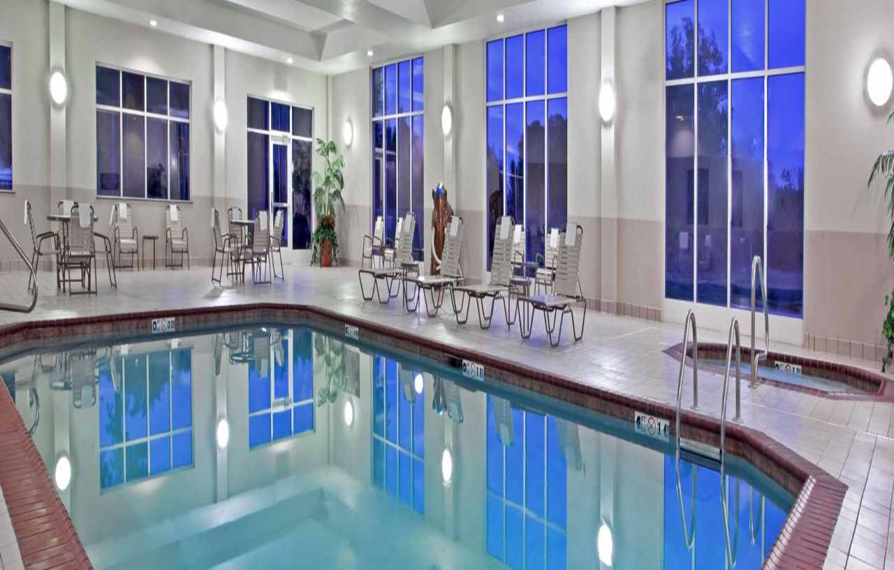 Holiday Inn Purdue - Fort Wayne By Ihg Exteriör bild
